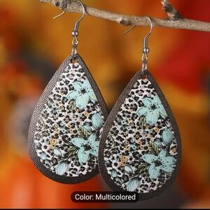 Earrings Western Flower Women's Floral Faux Leather Dangle New f27